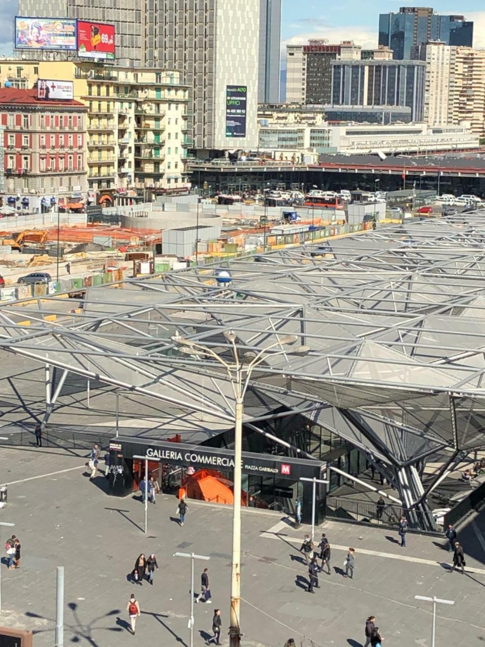 Pit Stop Napoli Centrale Eksteriør billede